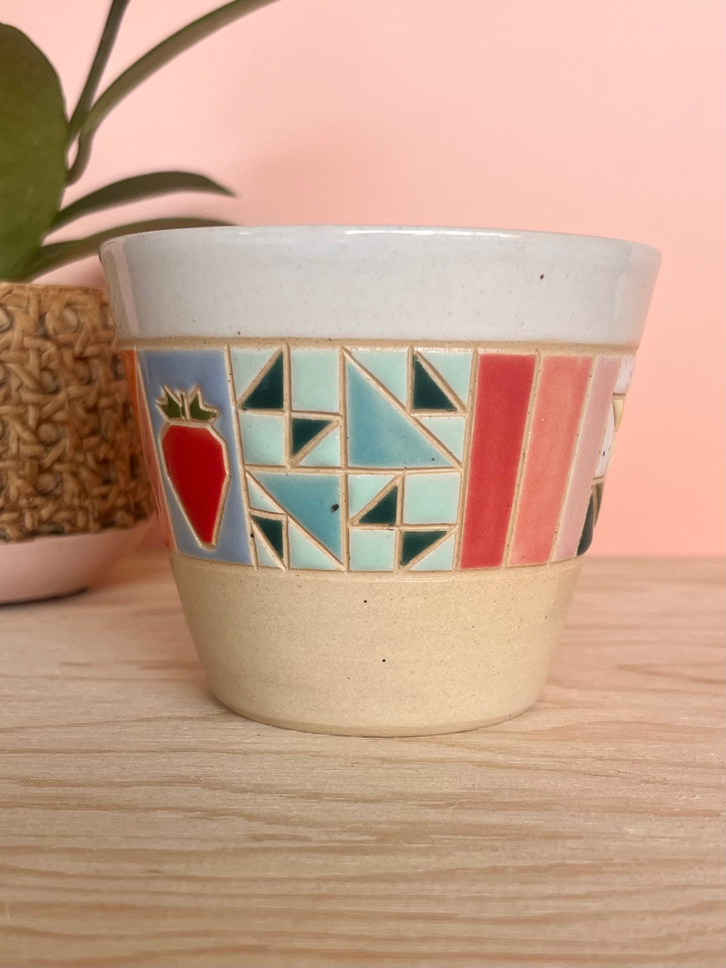Angular Quilted Tumbler -72-