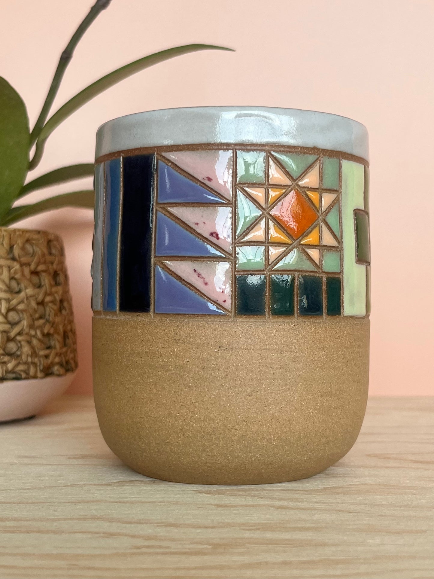 Rounded Quilted Tumbler -85-